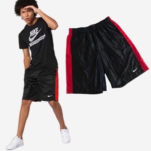 NOS Nike y2k vtg basketball shorts ♦️♠️